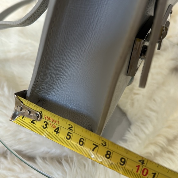 Camelia Roma Sling Bag - Picture 13 of 13